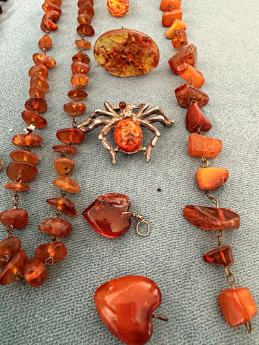 Amber mixed lot - mixed,