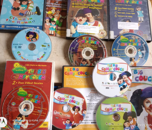 Big comfy couch - big, season