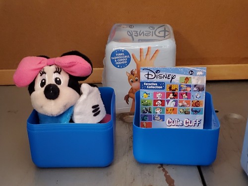 Disney favorites minnie mouse - disney,