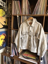 Men’s Levi trucker denim jacket Great condition Size Large Lt Grey Old One