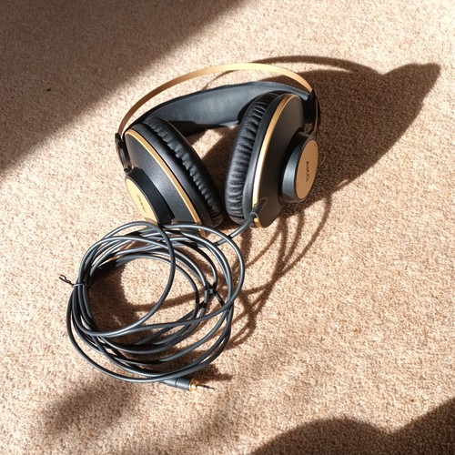Akg k92 closed back - akg, closed-back