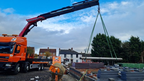 Hiab crane hire - crane, machinery
