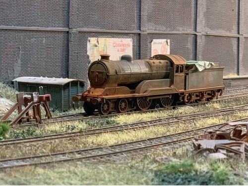 Scrapyard locomotive oo - scrapyard,