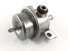 BMW M 535i E28 [1986] - Fuel