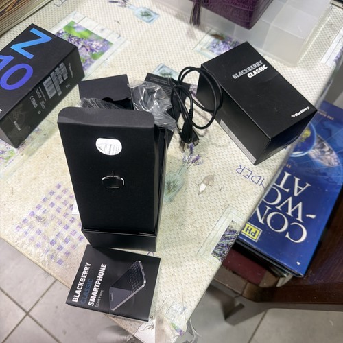Genuine blackberry classic - blackberry,