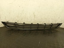 FORD FIESTA GRILLE Mk7 facelift Grille Bumper Centre Lower Slat Type Black non S