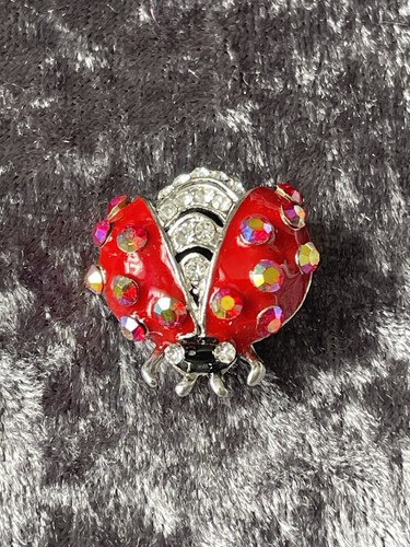 Ladybird textured brooch red - textured,