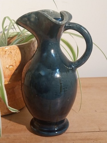 Lovely vintage studio pottery