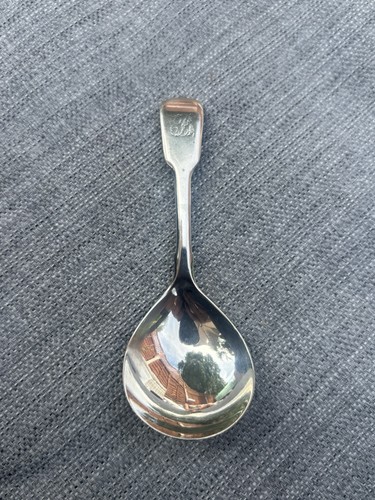 Lovely silver regency caddy - silver,