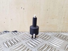 Mitsubishi Pajero III V7W, V6W