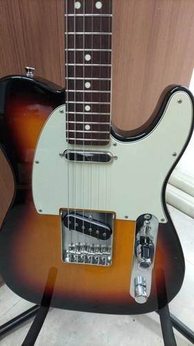 Fender made japan - made,