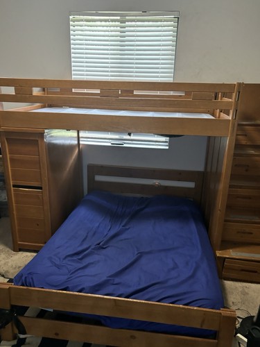 Top bunk bed set - ,