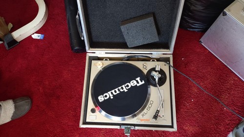 Gemini 500xl turntables in - x,