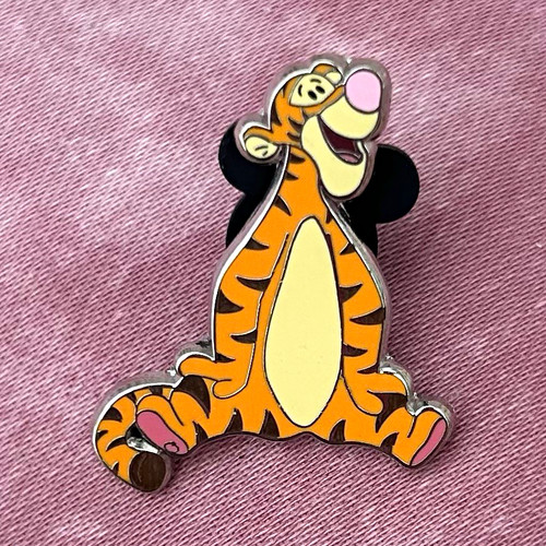 Disney pin cast refresh - disney,