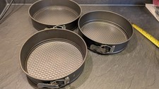 3pcs Spring Form Baking Cake Tins Nonstick Round 26cm, 24cm, 22cm Set Wedding