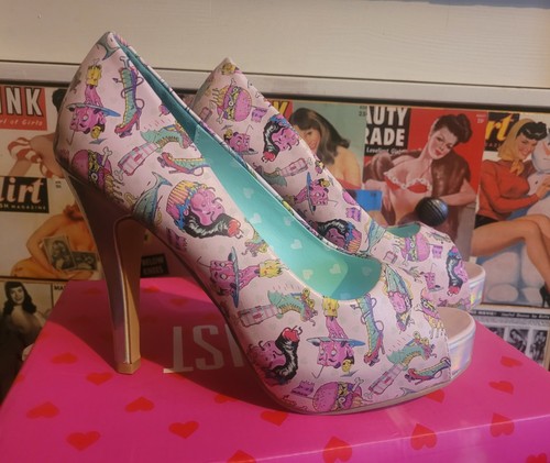Iron fist deaths diner peeptoe - deaths,