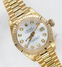 Ladies Rolex Oyster Perpetual Datejust 26mm in Solid 18ct Gold Box & Papers.