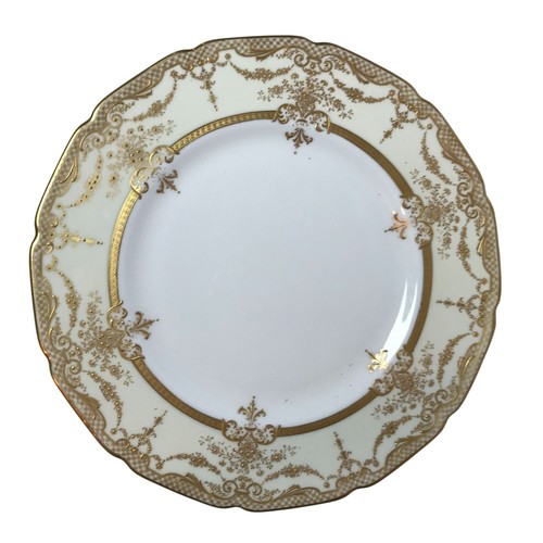 Antique royal doulton english - royal,