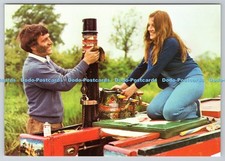 D325323 Tradition has survived. British Waterways Board. Thompson and Tompkins.