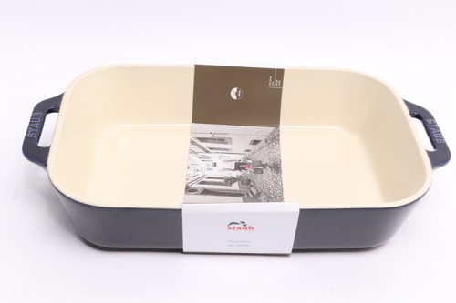 Brand new staub ceramic - new,