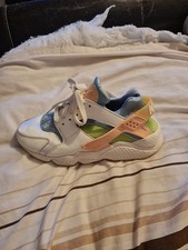 Nike Air Huarache Trainers