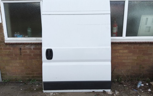 Citroen relay 2021 left middle - citroen,
