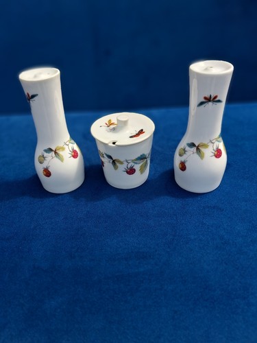 Royal worcester strawberry - royal,