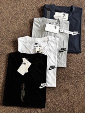 NIKE BRAND NEW SHORT SLEEVE