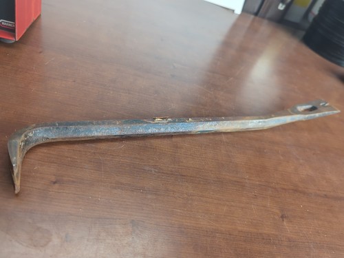Vintage ridgid pry - 17",
