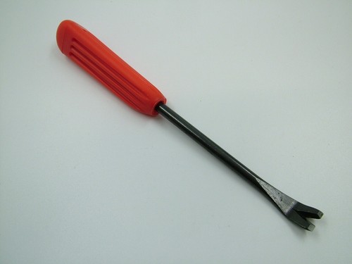 Tack lifter nail staple - lifter,