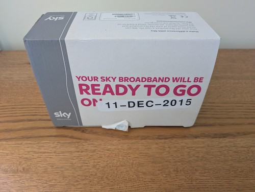 Sky hub sr101 broadband - hub,
