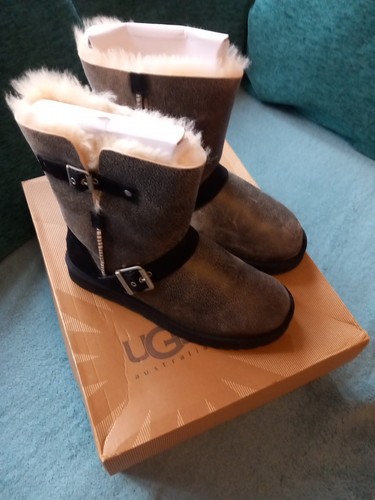 Ugg moto black size - black,