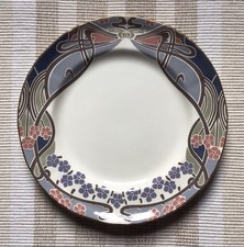 Liberty of London "Ianthe" dinner plate 10.5in/26.5cm Masons Ironstone