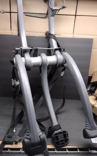 Saris 805bl bones - 2-bike, car