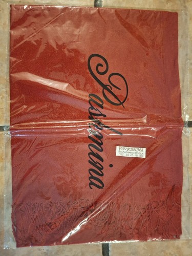 Red pashmina shawl - shawl, 70%