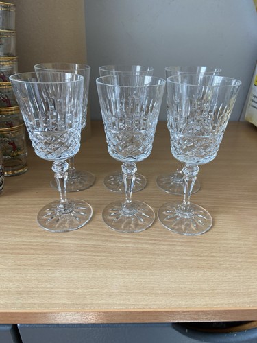 Cut glass look crystal clear - cut,