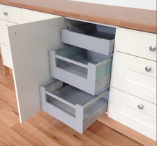 Internal 400mm unit soft close