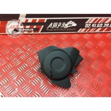 Gearbox outlet sprocket cover