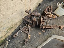 RELIANT SCIMITAR GTE SE5a  FRONT SUSPENSION BRAKE  & HUB ASSEMBLIES