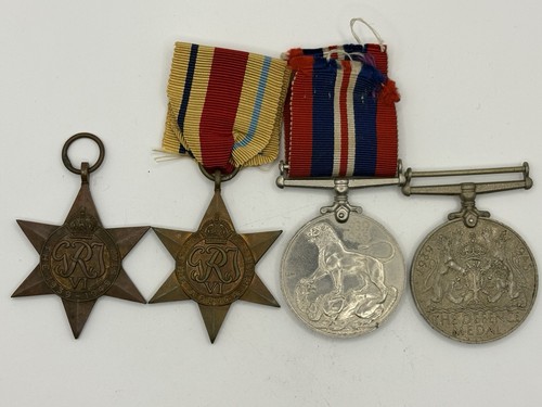 Ww2 medals 19139 star - 4, 19139-45
