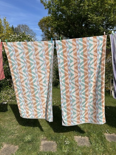 Pair retro bath - of,