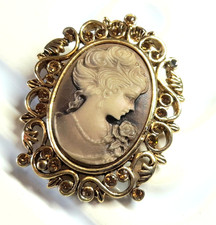 Retro cameo brooch something - brooch,