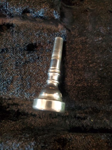 Vincent bach trumpet - 5c,