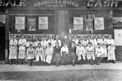 Pyy shopfront broughs - shopfront,,