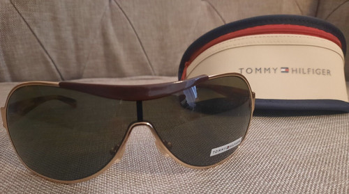 Tommy hilfiger shield - tommy,