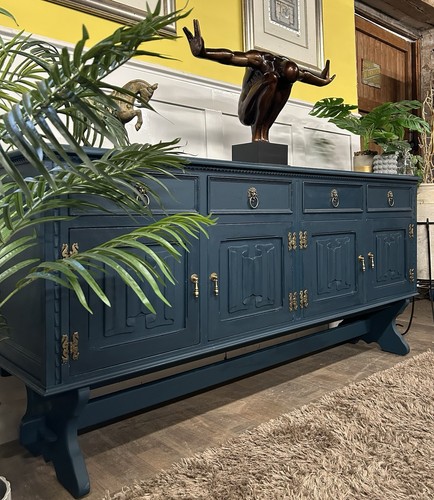 Old charm oak four door - old,
