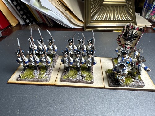 28mm very well painted metal