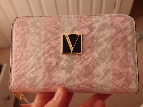 Victoria secret pink stripe - victoria's,