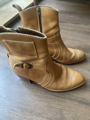 Levi vintage leather cowboy - levi's,