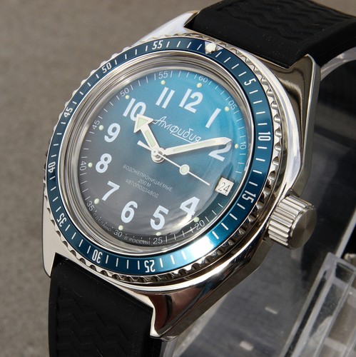 Vostok amphibia custom russian - vostok,